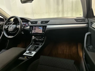 Skoda Superb Combi 1.5 TSI 150pk DSG ACT Business Edition Virtual Cockpit Navigatie DAB+ App-Connect / 4