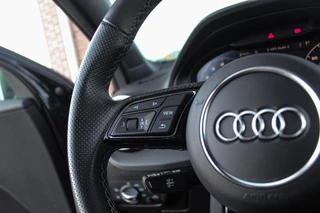Audi Q2 30 TFSI S Edition S-Line | 1e eigenaar | NL auto | 18 inch | LED | Camera | Sport | Cruise control | Sound system | Sfeerverlichting | Stoelverwarming | Climate control | / 21