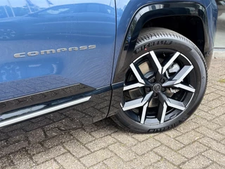 Jeep Compass First Edition 74 kWh | 360 Camera | Massage | Schuif-kanteldak / 20
