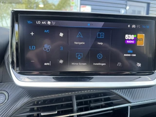 Peugeot 2008 Envy 1.2 Hybrid 110pk e-DSC6 | Apple Carplay/Android Auto | Achteruitrijcamera | Airco | Draadloze Telefoonoplader | Keyless entry/start | Parkeersensoren | Adaptief Cruise Control / 22