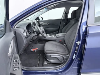 Hyundai Kona EV Comfort 64 kWh - SOH 94,5%  - Airco - Keyless Entry - Apple CarPlay/Android Auto - Achteruitrijcamera - Virena Zekerheidspakket €895,- / 19