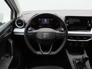 SEAT Ibiza 1.0 EcoTSi Style | Cruise Control | Airco | Parkeersensoren | CarPlay | 15 Inch | 29.984 Km !! / 10