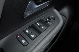 Opel Mokka 1.2 Turbo Elegance | Apple carplay/Android auto | Cruise control | Climate control | Navigatie | Parkeersensoren voor & achter | / 16