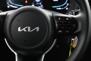 Kia Stonic 1.0 T-GDi MHEV DynamicLine  Navigatie - Achteruitrijcamera - Cruise Control - Apple & Android Carplay - Fabrieksgarantie t/m 14-04-2032 / 25