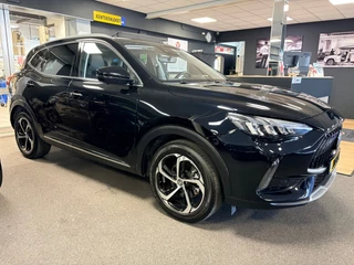 MG EHS 1.5 TGDI Luxury PHEV facelift / automaat / 360camera / Leder/ carplay / Panorama-dak / 4