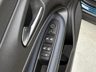 Alfa Romeo Junior 1.2 Turbo Hybrid Ibrida / 18