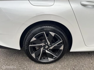 Peugeot 308 SW 1.2 PT Business 110 PK NAVI/CLIMA/TREKHAAK / 18
