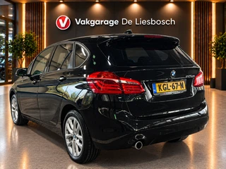 BMW 2 Series Active Tourer 225xe iPerformance High Executive pano/navi/camera/stoelverw/elec klep / 4