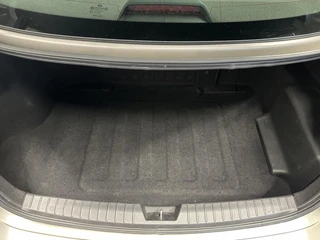 Kia Optima 2.0 CVVT Hybrid Super Pack PANO AUTOMAAT STOELVERW. / 42