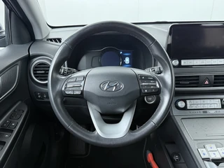 Hyundai Kona EV Comfort 64 kWh - SOH 94,5%  - Airco - Keyless Entry - Apple CarPlay/Android Auto - Achteruitrijcamera - Virena Zekerheidspakket €895,- / 38