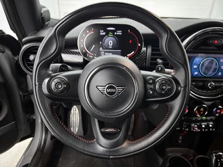 Mini Mini 2.0 John Cooper Works | Camera | Stoelverw. | Navi | Cruise Control | Harman/Kardon / 14