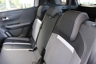 Opel Frontera 1.2 Turbo Hybrid GS 7p. Winterpack | BLIS | Achteruitrijcamera | Cruise control / 19