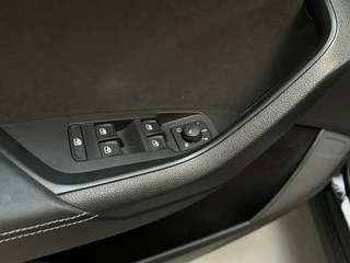 Skoda Kodiaq 1.5 TSI 150pk DSG Sportline Business Alcantara Stoelverwarming Trekhaak Camera Stoelverwarming / 19