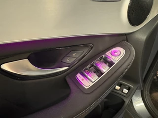 Mercedes-Benz GLC-klasse 300e 4MATIC Premium Plus / trekhaak / sfeer verlichting / panorama-dak / virtual / 15