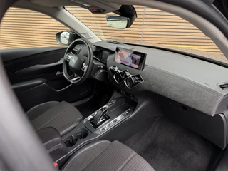 DS DS 3 1.2 PureTech Performance Line  Camera / Navigatie / Keyless / 5