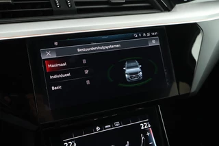 Audi e-tron Sportback S quattro 503pk 95 kWh SOH 93% Panoramadak Trekhaak Leder Matrix LED B&O Memory Keyless Navigatie / 29