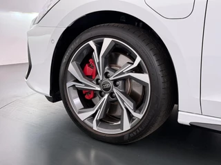 Audi A3 Sportback 45 TFSI e S edition Competition 272pk PHEV| 8.000KM!  | INCL. BTW | 143km RANGE WLTP!! | ADD. CRUISE | PANORAMADAK | FABRIEKSGARANTIE t/m 04-2027| MEGA COMPLETE AUTO| S-LINE BINNEN + BUITEN| LEDER| / 13