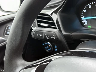 Ford Fiesta Trend 86PK  | LM VELGEN | VERWARMDE VOORRUIT | PARK. SENSOREN / 14