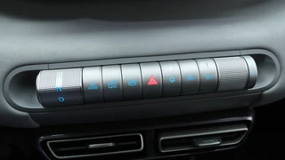 BYD DOLPHIN SURF Comfort 43 kWh | DEMO | Private Lease 429,- p.m. | / 44