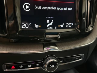 Volvo XC60 2.0 T5 Inscription | 250PK | Automaat | Leder | Camera | Trekhaak | Pano | Navi | 12,3” Digitaal Display / 16