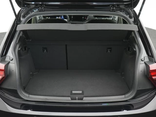 Volkswagen Polo 1.0 TSI Life Edition IQ Matrix led | Carplay navigatie | Camer / 18