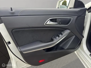 Mercedes CLA-klasse Shooting Brake 180 AMG Edition Plus / 17