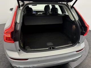 Volvo XC60 2.0 B5 Inscription 264PK | Wegklapbare Trekhaak | Leer | Camera | Stoel/Stuurverwarming / 33