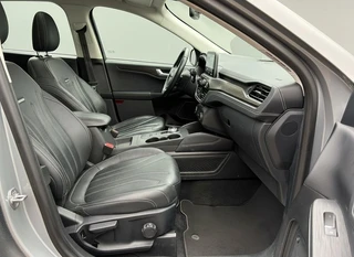 Ford Kuga 2.5 PHEV Vignale PANO - TREKHAAK / 12