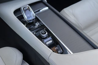 Volvo XC90 2.0 T8 Twin Engine AWD Inscription Intro Edition | NAP | Eerste Eigenaar |SOH 83% | Harman/Kardon | Pano | 360 Camera / 48