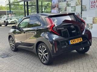 Toyota Aygo X HYBRID 115 GR-SPORT APPLE/ANDROID SPORTSTOELEN JBL-AUDIO KEYLESS P-SENSOREN CLIMA CAMERA / 9