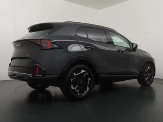 Kia Sportage 1.6 T-GDi Hybrid GT-Line  €5.000,- voordeel - Stoel/stuur verwarming - Schuif/kanteldak - LED verlichting - Head up Display - Keyless entry/start - 18'' lichtmetalen velgen - 7 jaar fabrieksgarantie of 150.000km / 9