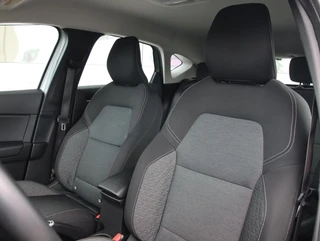 Renault Captur 1.0 TCe 90 Zen | Trekhaak | Apple Carplay | All-seasonbanden / 6