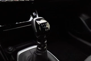 Peugeot 208 1.2T 100pk GT | Demo | Navigatie | Climate & Cruise Control | 3D-Cockpit | Parkeersensoren | Camera / 28