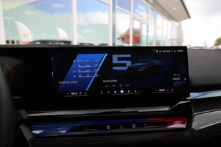 BMW 5-serie Touring M5|Bowers&Wilkins|Pano|Stoelkoeling|HUD|360 Camera| / 12