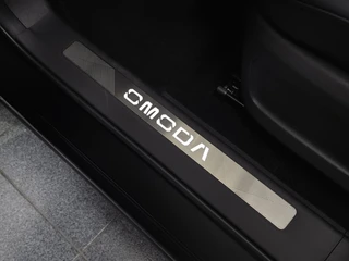 Omoda 9 1.5T-GDi SHS-P Premium Mat zwart, Leder, massage, adaptive cruise / 45