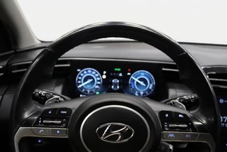 Hyundai Tucson 1.6 T-GDI PHEV Comfort Smart 265pk l Camera l Carplay | Adapt.Cr | AllSeason / 15