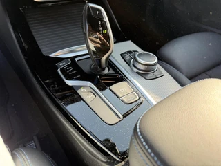 BMW X3 xDrive20i High Executive M Sport| Dealer onderhouden| HUD| Top staat| Trekhaak / 15