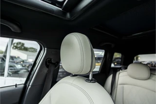 MINI Clubman 1.5 Cooper John Cooper Works  | Pano | 19" | Camera / 12
