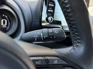Toyota Yaris 1.5 Hybrid First Edition Apple Carplay/Android Auto, Camera, Climate/Cruise Control, Navigatie / 28