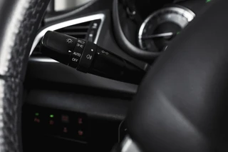 Suzuki S-Cross 1.5 Hybrid Style Orig. NL  | S/K-Panodak | Adapt. Cruise | Stoelverw. | 360 Camera | PDC | NAV+App. Connect | Afn. Trekhaak | ECC | LM 17" | / 37