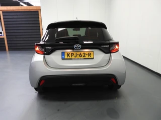 Toyota Yaris 1.5 Hybrid 115 Active NAVI-APP/CAMERA/CLIMA/BLEUTOOTH! / 29