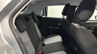 Opel Corsa 1.2 Edition CRUISE DAB CARPLAY LED 11000 KM. / 17