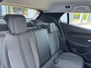 Peugeot 2008 1.2 Turbo 130 PK Allure Pack | Trekhaak 1200 KG | Navigatie | 3D Virtual Cockpit | Stoelverwarming | LED Verlichting | Half Lederen Bekleding | Keyless Start | Climate Control | Cruise Control | 17 Inch Lichtmetalen Velgen | / 34