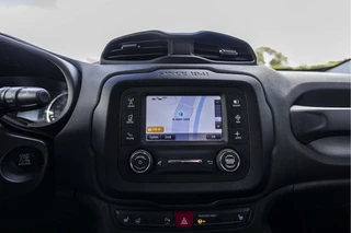 Jeep Renegade 1.4 MultiAir Longitude  | Trekhaak | NL Auto | Cruise / 23