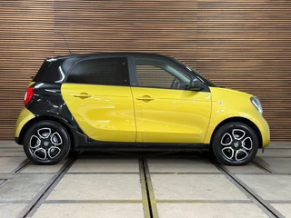 Smart Forfour 1.0 Passion | Automaat | Carplay | Cruise Control | LED | Bicolor | Camera | Lichtmetalen velgen 15 Inch / 5