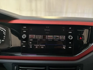 Volkswagen Polo 1.0 TSI Highline Beats Parkeersensoren Adaptive Cruise App-Connect / 15