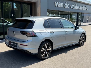 Volkswagen Golf 1.5 272pk eHybrid GTE Trekhaak | Led mistlampen | Head up | IQ light | Rijklaar incl. garantie / 5