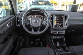 Volvo XC40 1.5 T2 Momentum Core | 1e eigenaar | NL auto | Navigatie | Cruise control | Bluetooth | LED | Parkeersensoren | Bluetooth | Botsherkenning | Rijstrooksensor / 11