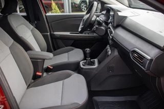 Dacia Jogger TCe 110 Extreme 7 Zitplaatsen | Camera | Stoelverwarming / 9