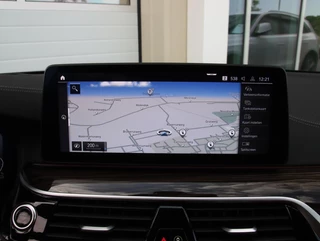 BMW 5-serie Touring 530e Luxury Line | SOH 91% | LASER LED | H&K audio / 55